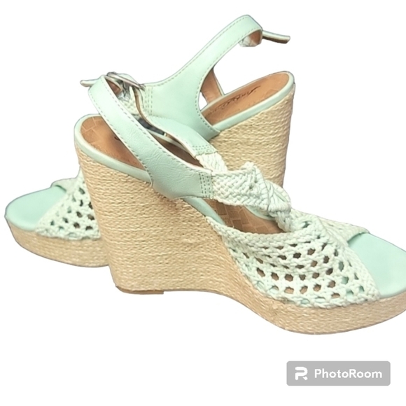 Lucky Brand Women's size 10m Sandles - Picture 3 of 11